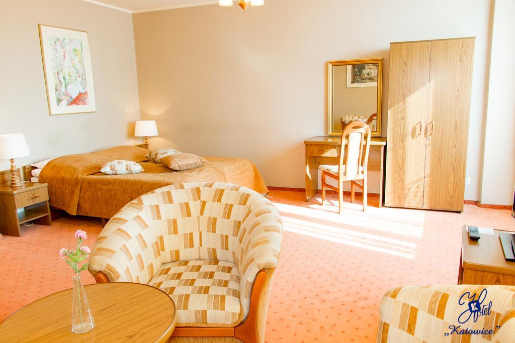 Hotel Katowice Economy Экстерьер фото