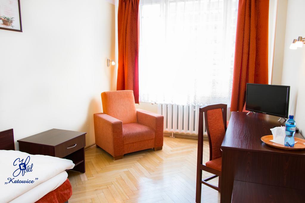 Hotel Katowice Economy Экстерьер фото
